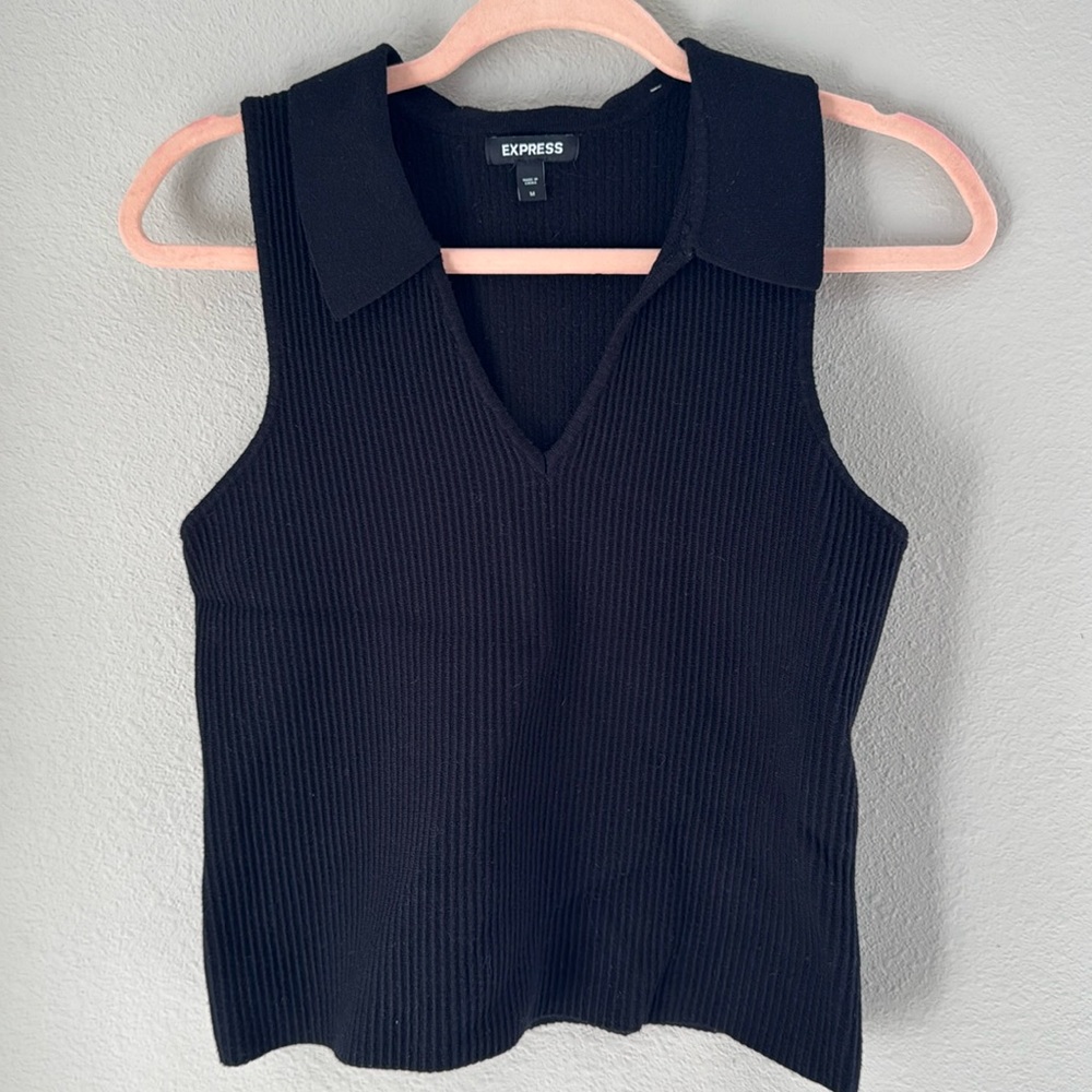 Express Women's Black Ribbed Sleeveless Top